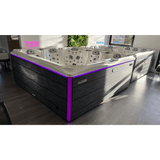 Spa Jacuzzi TAHITI exposé dans le Showroom ZigZag SPA de Lezennes