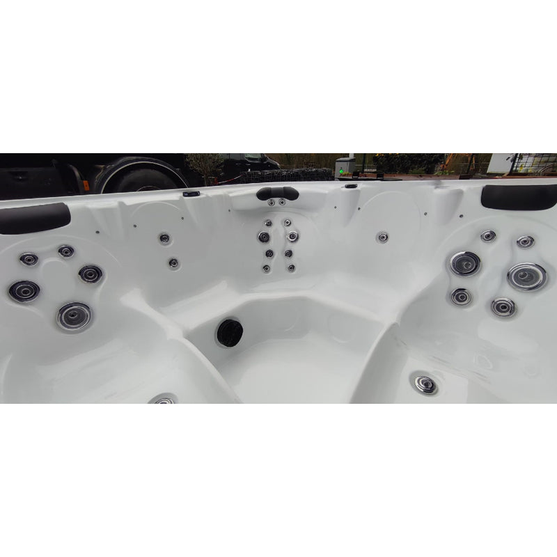 SPA AVIGNON 5 PLACES