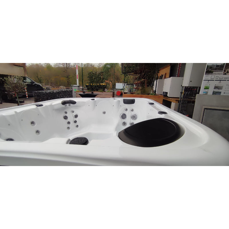 SPA AVIGNON 5 PLACES