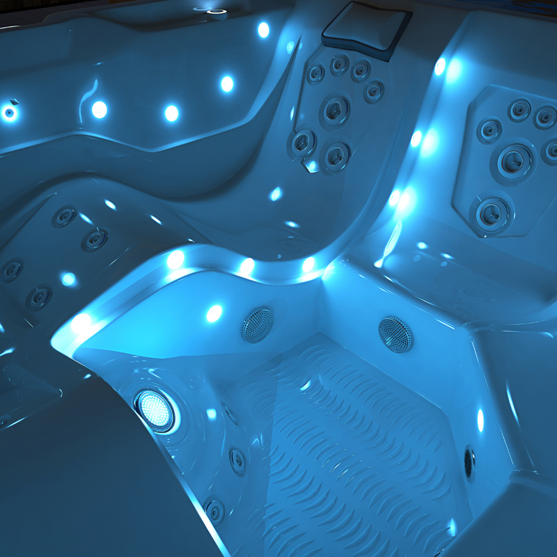 Cuve du Spa ZEN5 avec Led allumées en Bleu