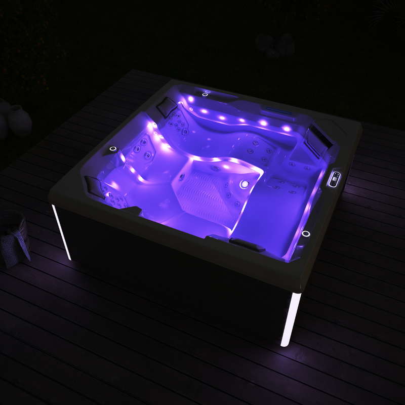 Spa ZEN 5 de chez ZigZag SPA avec lumières mauves