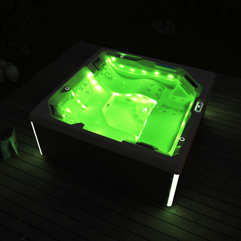 Spa ZEN 5 de chez ZigZag SPA avec lumières vertes