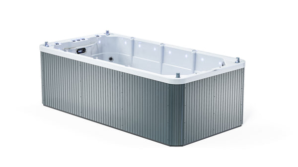 Spa de nage FIGARI de la marque ZigZag SPA avec habillage GRIS